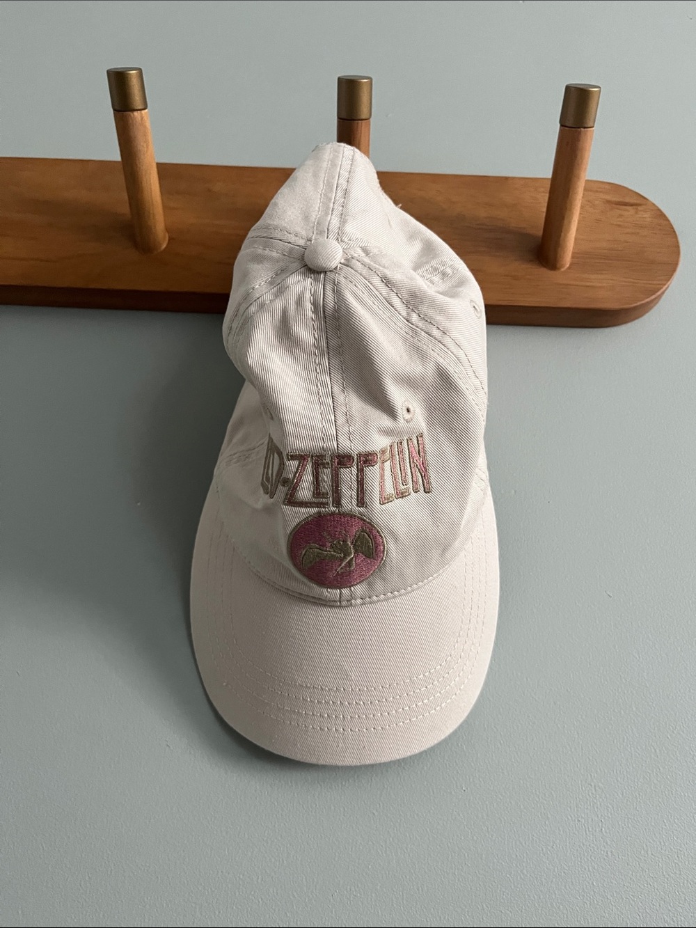 American Eagle Women’s Baseball Hat LED Zeppelin